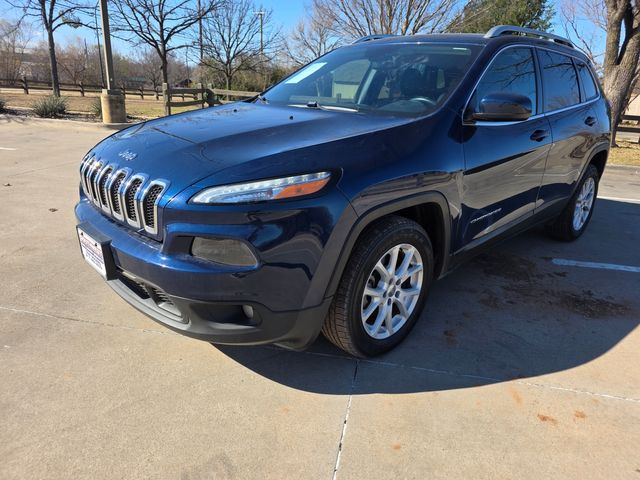 2021 Jeep Cherokee Latitude Plus | Arlington, TX | Tray Rogers dba Southwest Collision Center 2021 Jeep Cherokee Latitude Plus | Arlington, TX | Tray Rogers dba Southwest Collision Center