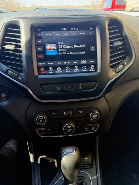 2021 Jeep Cherokee 80th Anniversary Edition