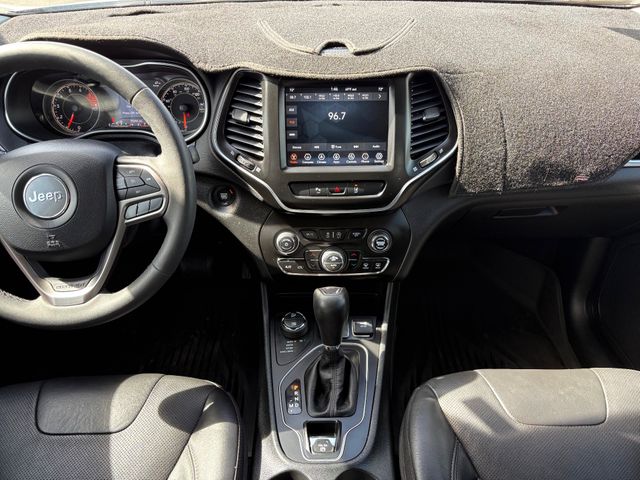 2021 Jeep Cherokee Latitude Lux