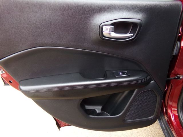 2021 Jeep Compass Altitude | Gonzales, TX | West Motors 2021 Jeep Compass Altitude | Gonzales, TX | West Motors