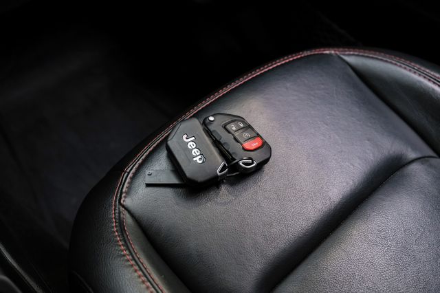 2021 Jeep Gladiator Rubicon 4X4 LIFTED,BUMPERS,LED'S,HTD LTH,TENT,40K | Carrollton, TX | Texas Vehicle Exchange 2021 Jeep Gladiator Rubicon 4X4 LIFTED,BUMPERS,LED'S,HTD LTH,TENT,40K | Carrollton, TX | Texas Vehicle Exchange