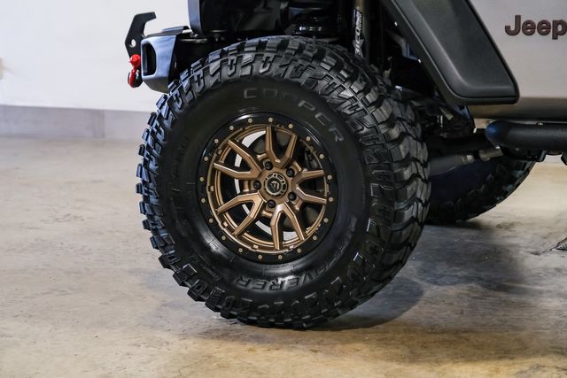 2021 Jeep Gladiator Rubicon 4X4 LIFTED,BUMPER,WINCH,LED'S,HTD LTH,35K | Carrollton, TX | Texas Vehicle Exchange