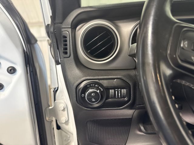 2021 Jeep Gladiator 80th Anniversary Edition | Houston, TX | Texas Star Motors 2021 Jeep Gladiator 80th Anniversary Edition | Houston, TX | Texas Star Motors