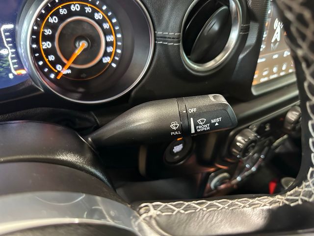 2021 Jeep Gladiator Overland Premium Package | Irving, Texas | Hopper Motorplex 2021 Jeep Gladiator Overland Premium Package | Irving, Texas | Hopper Motorplex