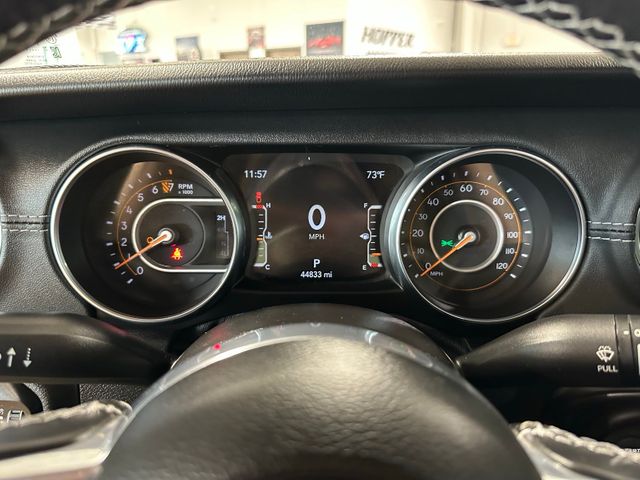 2021 Jeep Gladiator Overland Premium Package | Irving, Texas | Hopper Motorplex 2021 Jeep Gladiator Overland Premium Package | Irving, Texas | Hopper Motorplex