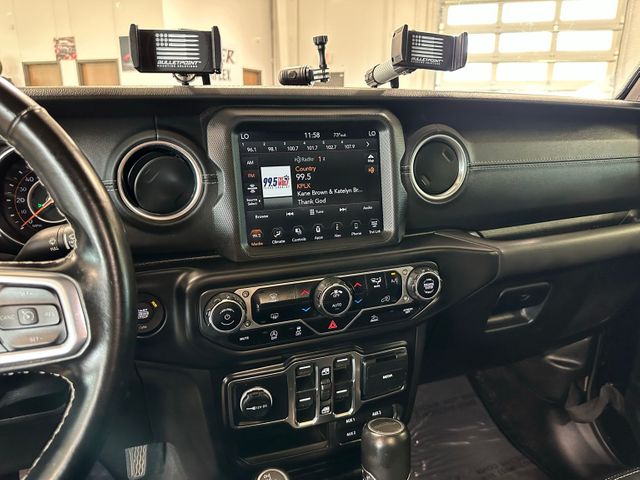 2021 Jeep Gladiator Overland Premium Package | Irving, Texas | Hopper Motorplex 2021 Jeep Gladiator Overland Premium Package | Irving, Texas | Hopper Motorplex