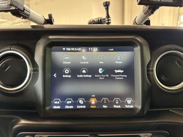 2021 Jeep Gladiator Overland Premium Package | Irving, Texas | Hopper Motorplex 2021 Jeep Gladiator Overland Premium Package | Irving, Texas | Hopper Motorplex