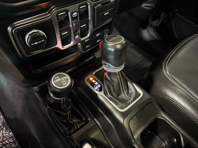 2021 Jeep Gladiator Overland Premium Package | Irving, Texas | Hopper Motorplex 2021 Jeep Gladiator Overland Premium Package | Irving, Texas | Hopper Motorplex