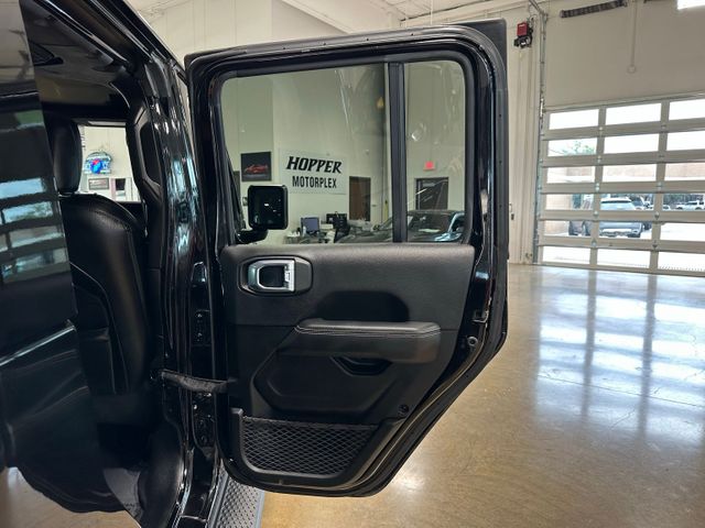 2021 Jeep Gladiator Overland Premium Package | Irving, Texas | Hopper Motorplex 2021 Jeep Gladiator Overland Premium Package | Irving, Texas | Hopper Motorplex