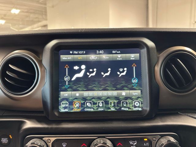 2021 Jeep Gladiator Sport 4x4 24S Technology Package Navigation Uco... | Irving, Texas | Hopper Motorplex 2021 Jeep Gladiator Sport 4x4 24S Technology Package Navigation Uco... | Irving, Texas | Hopper Motorplex