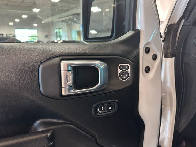 2021 Jeep Gladiator Willys 24W Alpine Navi Hardtop Tow Package | Irving, Texas | Hopper Motorplex 2021 Jeep Gladiator Willys 24W Alpine Navi Hardtop Tow Package | Irving, Texas | Hopper Motorplex