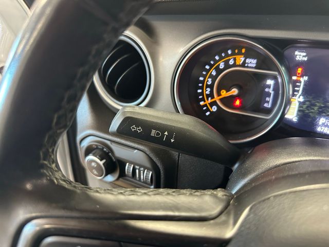 2021 Jeep Gladiator Willys 24W Alpine Navi Hardtop Tow Package | Irving, Texas | Hopper Motorplex 2021 Jeep Gladiator Willys 24W Alpine Navi Hardtop Tow Package | Irving, Texas | Hopper Motorplex