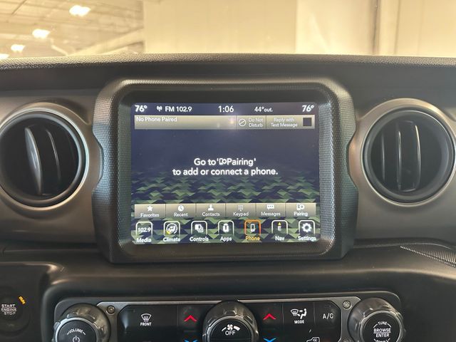 2021 Jeep Gladiator Willys 24W Alpine Navi Hardtop Tow Package | Irving, Texas | Hopper Motorplex 2021 Jeep Gladiator Willys 24W Alpine Navi Hardtop Tow Package | Irving, Texas | Hopper Motorplex