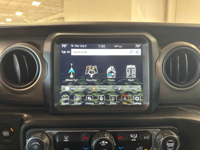 2021 Jeep Gladiator Willys 24W Alpine Navi Hardtop Tow Package | Irving, Texas | Hopper Motorplex 2021 Jeep Gladiator Willys 24W Alpine Navi Hardtop Tow Package | Irving, Texas | Hopper Motorplex