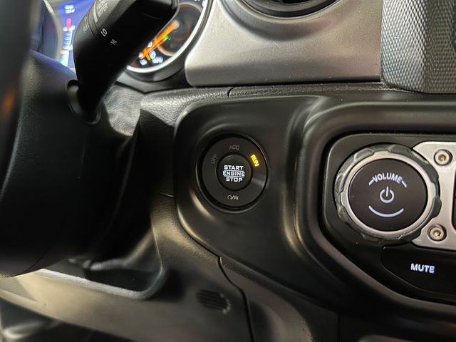 2021 Jeep Gladiator Sport | Irving, Texas | Hopper Motorplex