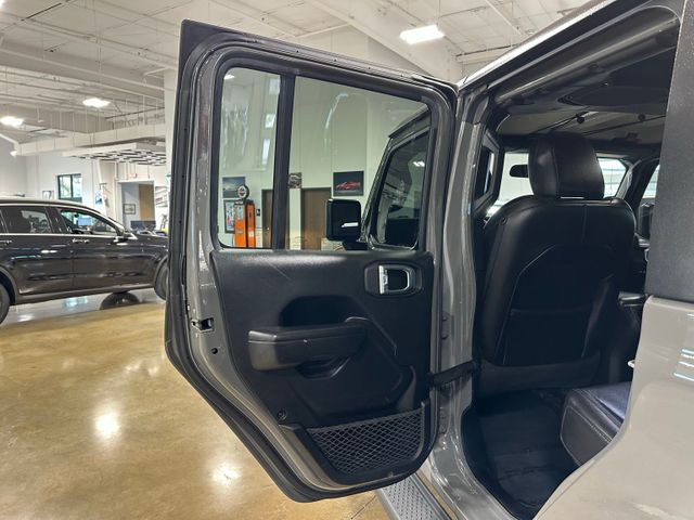 2021 Jeep Gladiator Sport | Irving, Texas | Hopper Motorplex 2021 Jeep Gladiator Sport | Irving, Texas | Hopper Motorplex