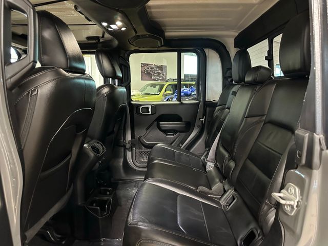 2021 Jeep Gladiator Sport | Irving, Texas | Hopper Motorplex 2021 Jeep Gladiator Sport | Irving, Texas | Hopper Motorplex