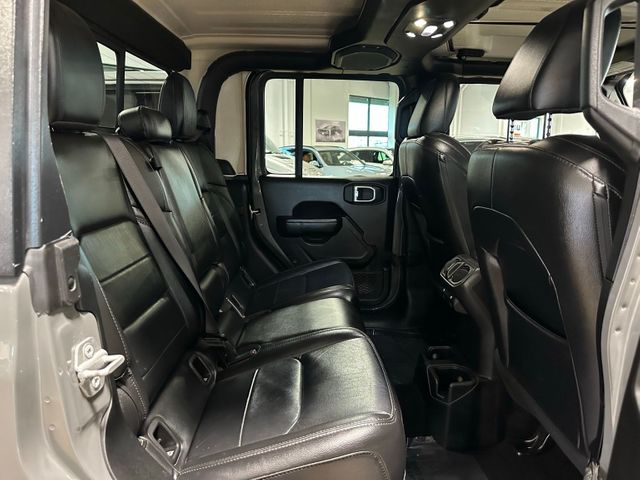 2021 Jeep Gladiator Sport | Irving, Texas | Hopper Motorplex 2021 Jeep Gladiator Sport | Irving, Texas | Hopper Motorplex