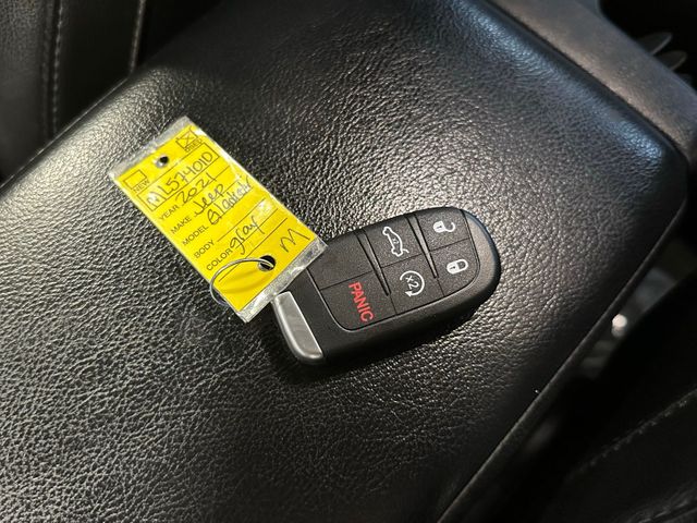 2021 Jeep Gladiator Sport | Irving, Texas | Hopper Motorplex 2021 Jeep Gladiator Sport | Irving, Texas | Hopper Motorplex