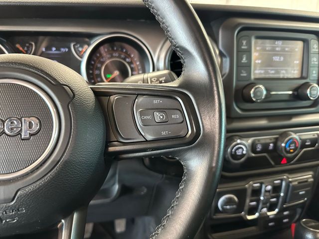 2021 Jeep Gladiator Willys | Irving, Texas | Hopper Motorplex 2021 Jeep Gladiator Willys | Irving, Texas | Hopper Motorplex