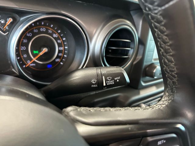 2021 Jeep Gladiator Willys | Irving, Texas | Hopper Motorplex