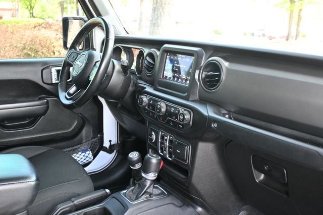 2021 Jeep Gladiator Sport S