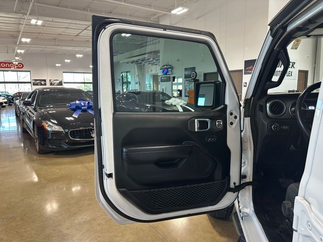 2021 Jeep Gladiator Willys 