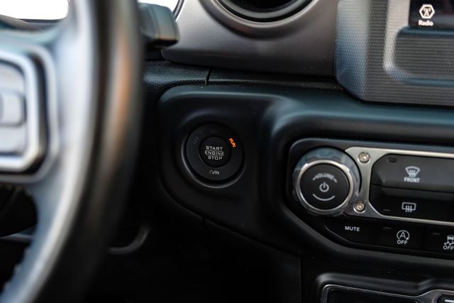 2021 Jeep Gladiator Willys