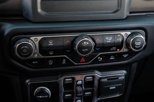 2021 Jeep Gladiator Willys