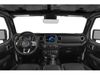 2021 Jeep Gladiator V6 8.4" screen Overland | Honolulu, HI | Autosource Hawaii 