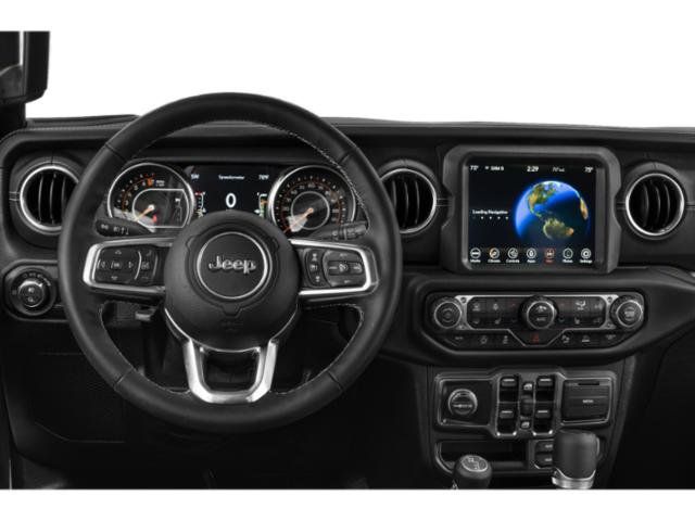 2021 Jeep Gladiator V6 8.4" screen Overland