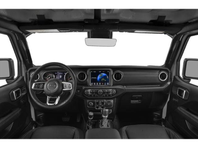 2021 Jeep Gladiator V6 8.4" screen Overland