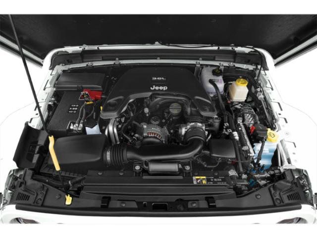 2021 Jeep Gladiator V6 8.4" screen Overland