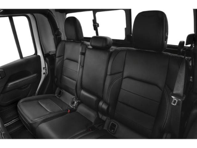 2021 Jeep Gladiator V6 8.4" screen Overland