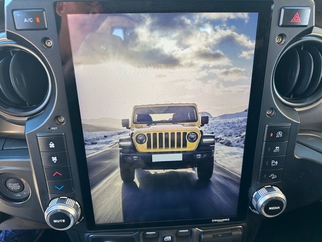 2021 Jeep Gladiator Sport S 2021 Jeep Gladiator Sport S