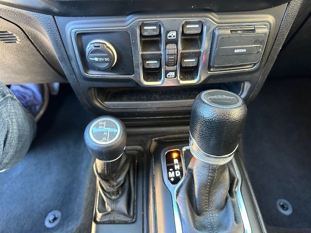 2021 Jeep Gladiator Sport S