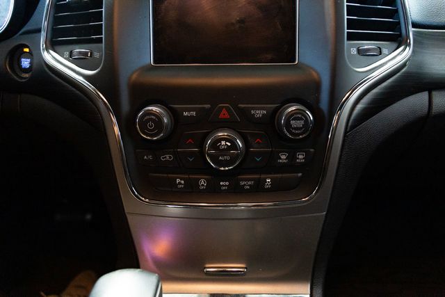 2021 Jeep Grand Cherokee 4WD Laredo E