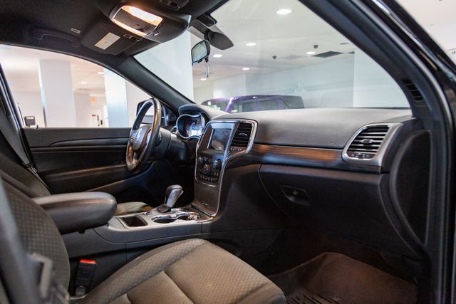 2021 Jeep Grand Cherokee 4WD Laredo E