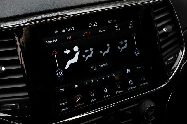 2021 Jeep Grand Cherokee Limited | Addison, TX | Addison Autoplex 2021 Jeep Grand Cherokee Limited | Addison, TX | Addison Autoplex