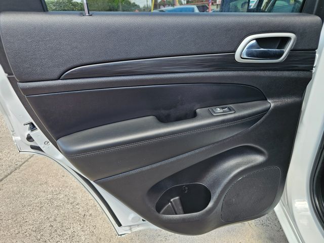 2021 Jeep Grand Cherokee Laredo X | Brownsville TX | English Motors 2021 Jeep Grand Cherokee Laredo X | Brownsville TX | English Motors