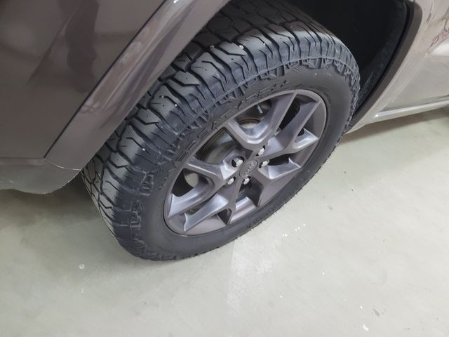 2021 Jeep Grand Cherokee 80th Anniversary Edition - Warranty - Financing | Dickinson, ND | Autorama Auto Sales and Rentals 2021 Jeep Grand Cherokee 80th Anniversary Edition - Warranty - Financing | Dickinson, ND | Autorama Auto Sales and Rentals