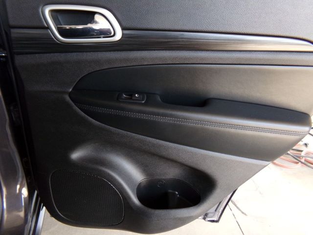 2021 Jeep Grand Cherokee LAREDO | Gonzales, TX | West Motors 2021 Jeep Grand Cherokee LAREDO | Gonzales, TX | West Motors