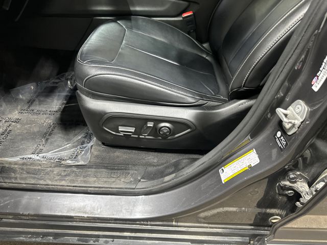 2021 Jeep GRAND CHEROKEE L LIMITED | Houston, TX | Texas Star Motors 2021 Jeep GRAND CHEROKEE L LIMITED | Houston, TX | Texas Star Motors