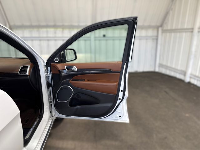 2021 Jeep GRAND CHEROKEE SUMMIT | Houston, TX | Texas Star Motors 2021 Jeep GRAND CHEROKEE SUMMIT | Houston, TX | Texas Star Motors