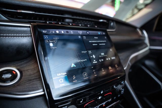 2021 Jeep Grand Cherokee L Limited | Addison, TX | Mr Car Guys 2021 Jeep Grand Cherokee L Limited | Addison, TX | Mr Car Guys