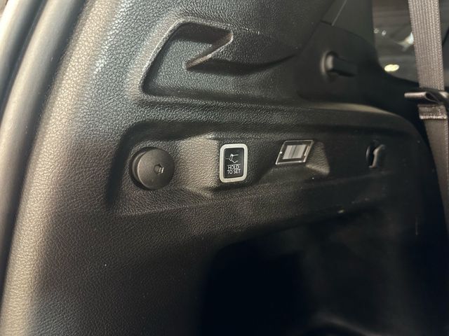 2021 Jeep Grand Cherokee L Altitude Power Sunroof Heated Seats Altitude Ap... | Irving, Texas | Hopper Motorplex 2021 Jeep Grand Cherokee L Altitude Power Sunroof Heated Seats Altitude Ap... | Irving, Texas | Hopper Motorplex