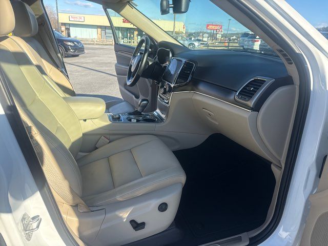 2021 Jeep Grand Cherokee Limited | Rome, GA | Knight's Car Store 2021 Jeep Grand Cherokee Limited | Rome, GA | Knight's Car Store