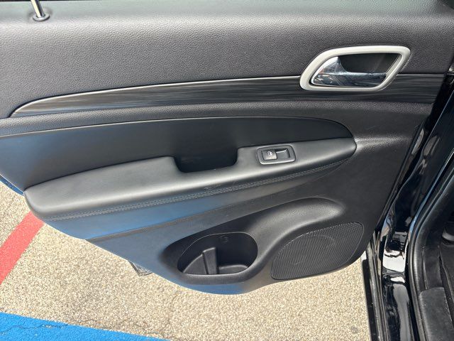 2021 Jeep Grand Cherokee Laredo E | San Antonio, TX | Clear Choice Automotive South 2021 Jeep Grand Cherokee Laredo E | San Antonio, TX | Clear Choice Automotive South