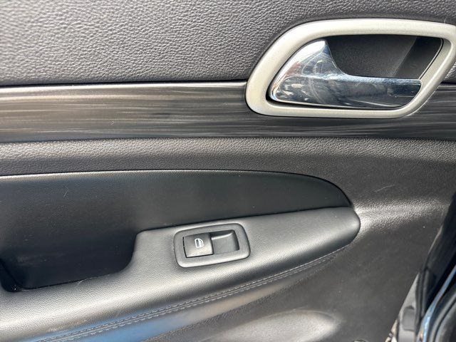2021 Jeep Grand Cherokee Laredo E | San Antonio, TX | Clear Choice Automotive South 2021 Jeep Grand Cherokee Laredo E | San Antonio, TX | Clear Choice Automotive South