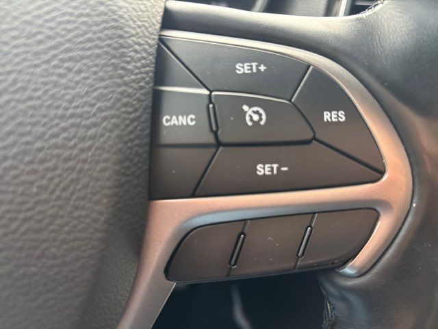 2021 Jeep Grand Cherokee Laredo E | San Antonio, TX | Clear Choice Automotive South 2021 Jeep Grand Cherokee Laredo E | San Antonio, TX | Clear Choice Automotive South